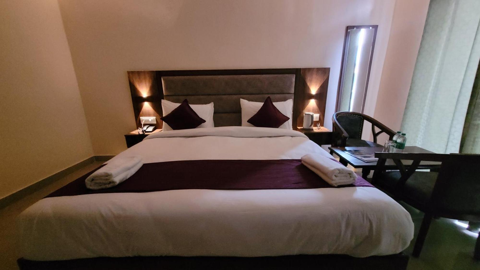 Hotel Keshav Nandan By The Shivaay Rishikesh Bagian luar foto