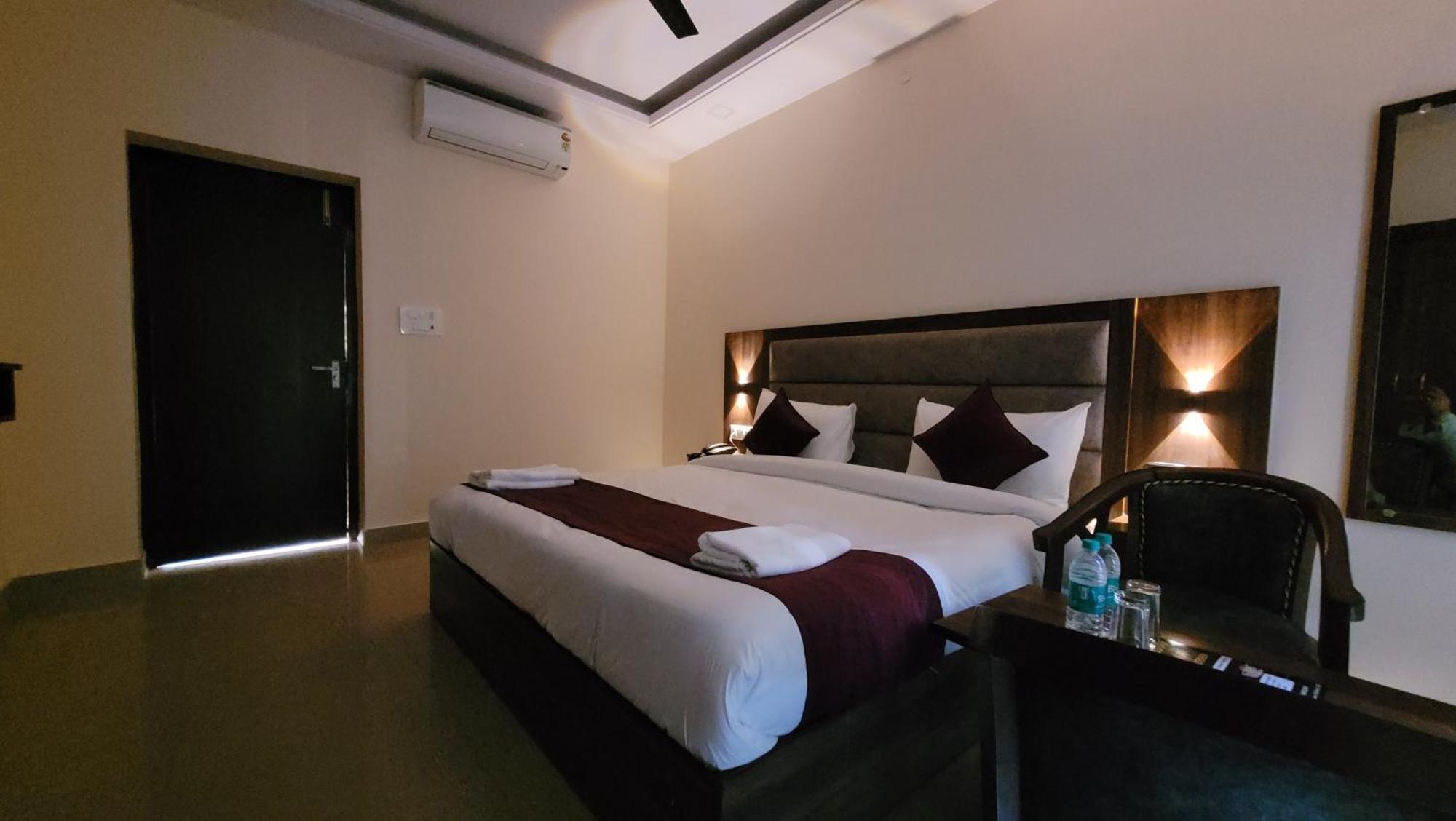 Hotel Keshav Nandan By The Shivaay Rishikesh Bagian luar foto