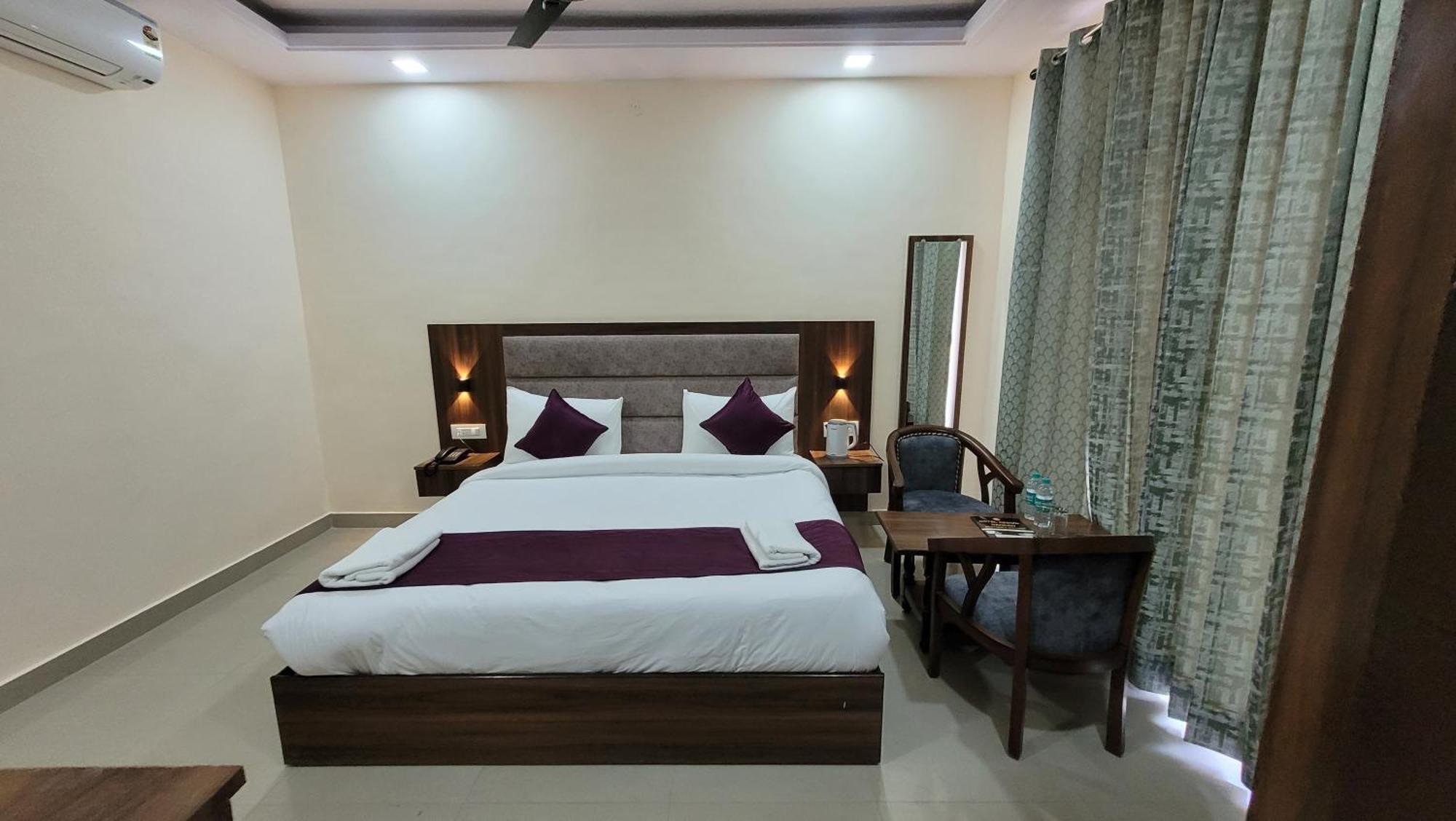 Hotel Keshav Nandan By The Shivaay Rishikesh Bagian luar foto