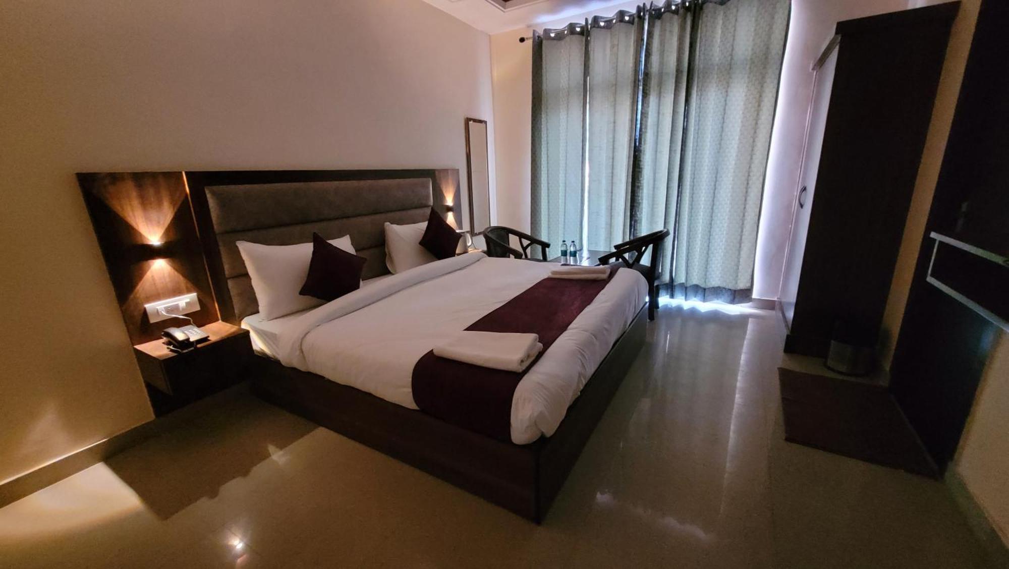 Hotel Keshav Nandan By The Shivaay Rishikesh Bagian luar foto