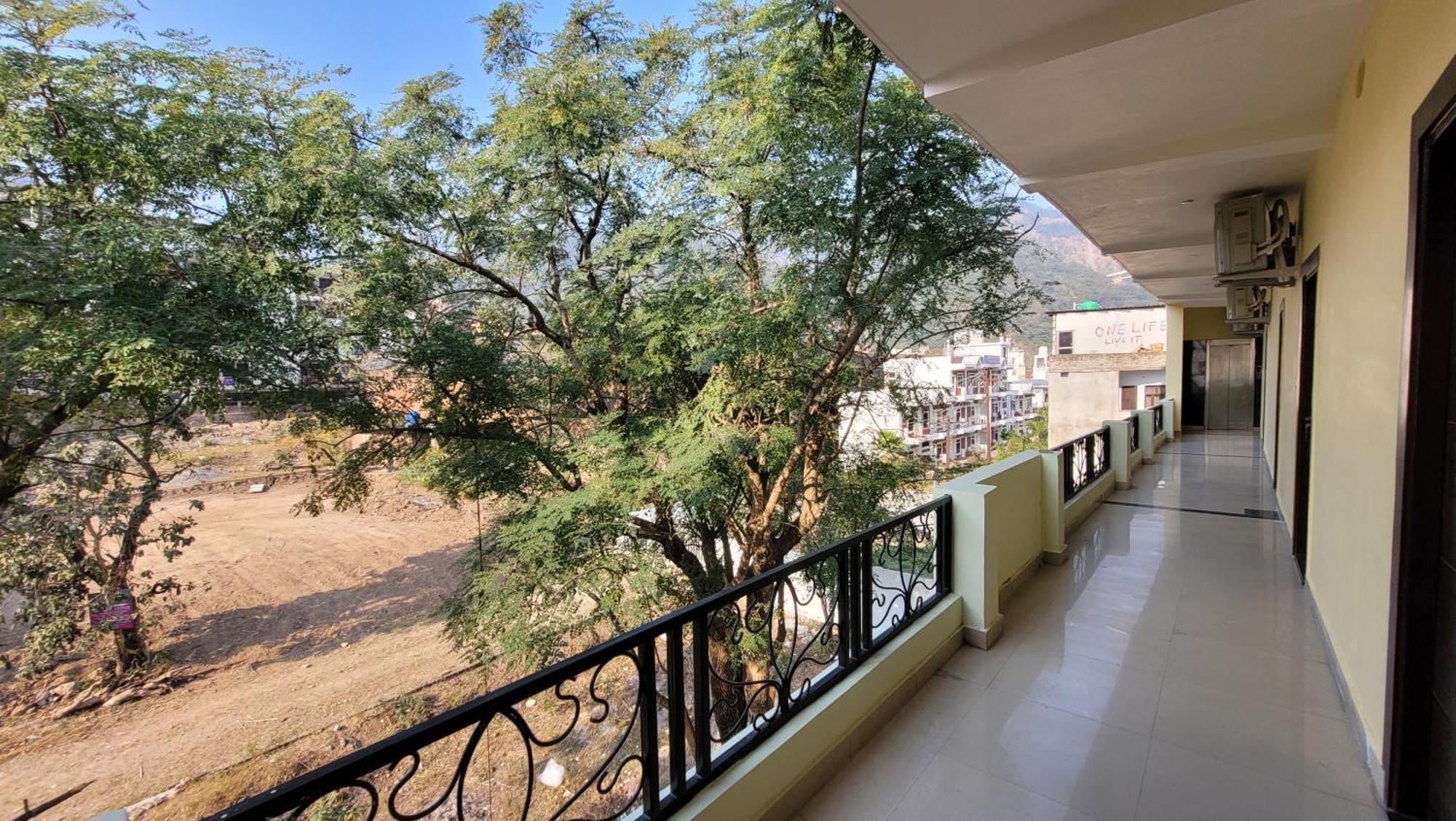 Hotel Keshav Nandan By The Shivaay Rishikesh Bagian luar foto